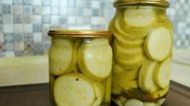 Все съедят и попросят добавки: как закрутить на зиму кабачки - рецепты