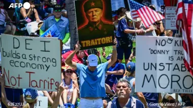 Протести проти Трампа: організатори говорять про "мільйони учасників"