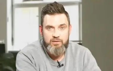 "Уехал в самое тяжелое время из страны". Звезда ТВ сказал все, что думает о Потапе