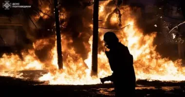 Массированная атака на Полтавщину: спасатели показали последствия обстрелов