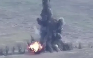 Ukrainian MiG-29 fighter jet drops two Hammer bombs on enemy drone operators’ positions in Donetsk region. VIDEO