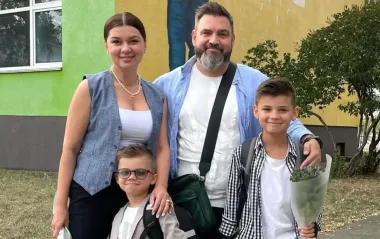 "Інколи вискакує щось". Популярний ведучий розповів, як привчив дітей уникати контенту РФ