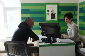 "Холодний душ" від ПриватБанку: українцям масово блокують доступ до грошей - є лише кілька днів