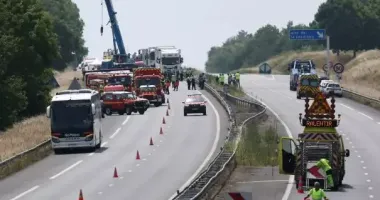 Трагедия во Франции: в ДТП погибли украинские подростки – новые детали аварии