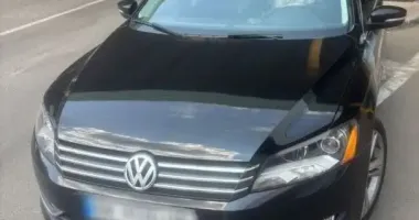 На Закарпатті на кордоні з Угорщиною виявили викрадений автомобіль