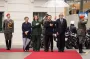 "Оставил жену под дождем": СМИ указали на ошибку Зеленского во время визита в Вену (видео)
