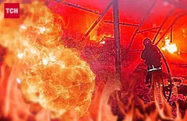 В Запорожье после атаки РФ вспыхнул пожар на территории предприятия