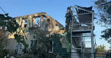 Ракетный удар по Одессе: из-под завалов достали тело, еще одного человека ищут