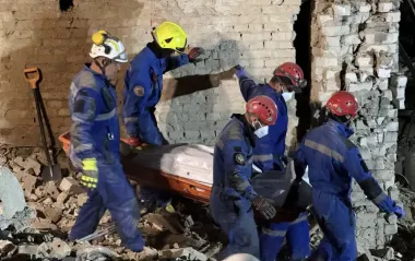 Нічна атака на Київ: з-під завалів дістали тіла ще трьох осіб