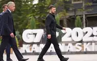Зеленский досрочно возвращается с саммита G7 - СМИ