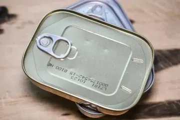 Названы самые худшие консервы — их часто покупают украинцы