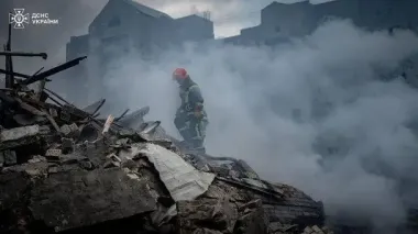 У Києві зросла кількість загиблих через удар РФ по будинку на Солом'янці