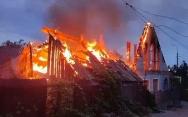Russian troops fired on Nikopol and Synelnykove districts: civilian infrastructure damaged. PHOTO