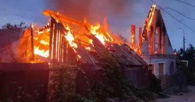 Оккупанты атаковали Днепропетровщину FPV-дронами: повреждено предприятие, возникли пожары