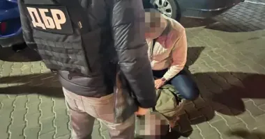 На Одещині судитимуть правоохоронця, який за 15 тис. доларів "допомагав" зі списанням з військового обліку