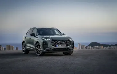 Новый кроссовер Audi Q3 раскрыл все подробности: вот как он выглядит