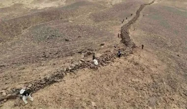 Гобийская стена: ученые узнали, зачем ее на самом деле создали (фото)