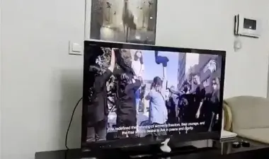 На телебаченні Ірану з’явилися заклики до повстання: що сталося