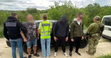 Россиянин за 9000 долларов пытался незаконно переправить жителей Одесщины за границу
