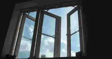 На Харьковщине военнообязанный выпал из окна ТЦК