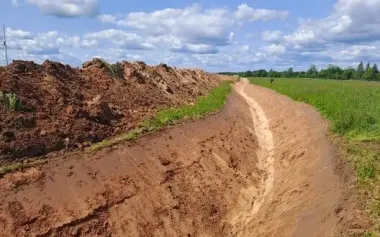 Anti-tank ditches and bunkers: Estonia begins construction of defensive line on border with Russia. PHOTO