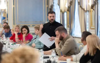 Росіяни підкинули тіла своїх 20 загиблих: Зеленський показав докази