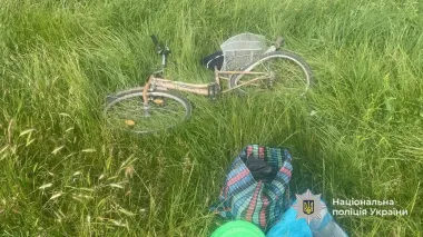 На Черкащині військовослужбовець ТЦК збив велосипедистку і втік, його затримали