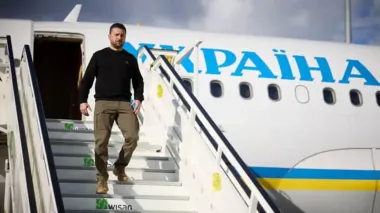 Зеленський прибув з візитом у Лондон