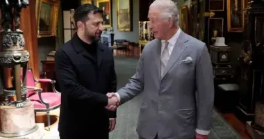 Президент України зустрівся з королем Великої Британії