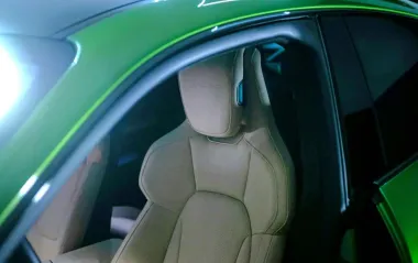 Перетяжка салону авто: скільки коштує у 2025 році і що треба знати водію