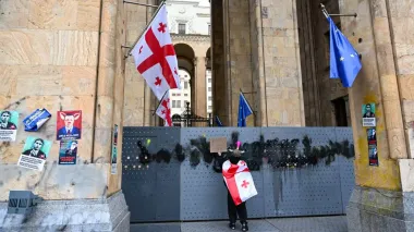 У Грузії за один день засудили до увʼязнення трьох лідерів опозиції