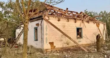 Запорожская область под огнем: за сутки - 360 атак, повреждено жилье и авто