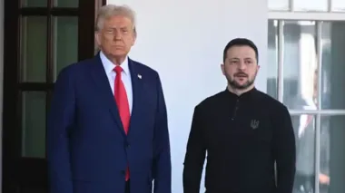 Зеленский надеется, что сможет встретиться с Трампом в Гааге