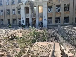 Школяр сам вибрався з-під завалів та врятував друга: нові подробиці ракетного удару по ліцеї на Одещині
