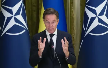 Генсек НАТО має намір перемогти в гонці озброєнь Росію, де економіка у 25 разів менша