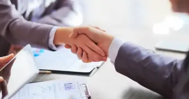 Начать новую жизнь: более 1 000 ВПЛ в Запорожье нашли работу
