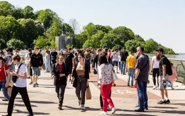 В Украину возвращаются жара и грозы: чего ожидать от погоды завтра