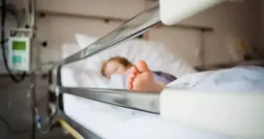 На Ровенщине двое детей попали в больницу из-за ботулизма