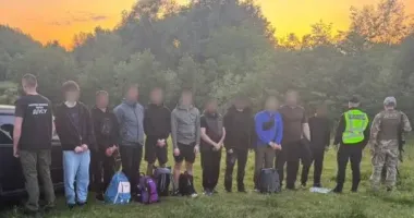 На Буковине задержали 9 человек, которые должны были заплатить за поход в Румынию 84 000 евро