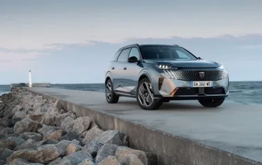 Peugeot 5008 в Украине: цены, фишки и что изменилось в новом кроссовере