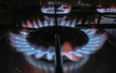 Чи треба перекривати газ і воду під час тривоги: рятувальники пояснили, як діяти