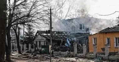 Оккупанты обстреляли Харьковщину: погиб человек, разрушены дома