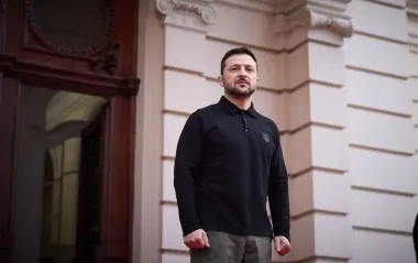 Зеленский пригласил президента ПАСЕ в Украину после создания спецтрибунала