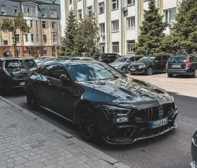 700-сильная ракета: в Украине появился сверхмощный заряженный Mercedes (фото)