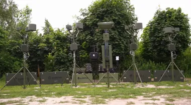 "Антидроновая стена" на фронте: как проект Atlas спасет военных от ударов ВС РФ
