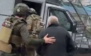Russian artillery strike injures two civilians in Kostiantynivka, damages pharmacy