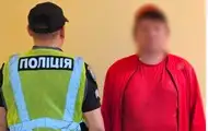 У Києві 49-річний чоловік катався між вагонами метро