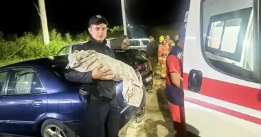 В Ровенской области женщина родила дома в ожидании "скорой", которая застряла в поле