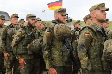 От касок для Украины до бригады для Балтии: какой путь проделала Германии к лидерству в НАТО