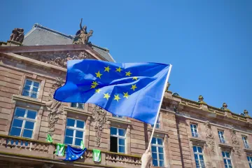 "Time to move forward." EU makes fateful decision on Ukraine